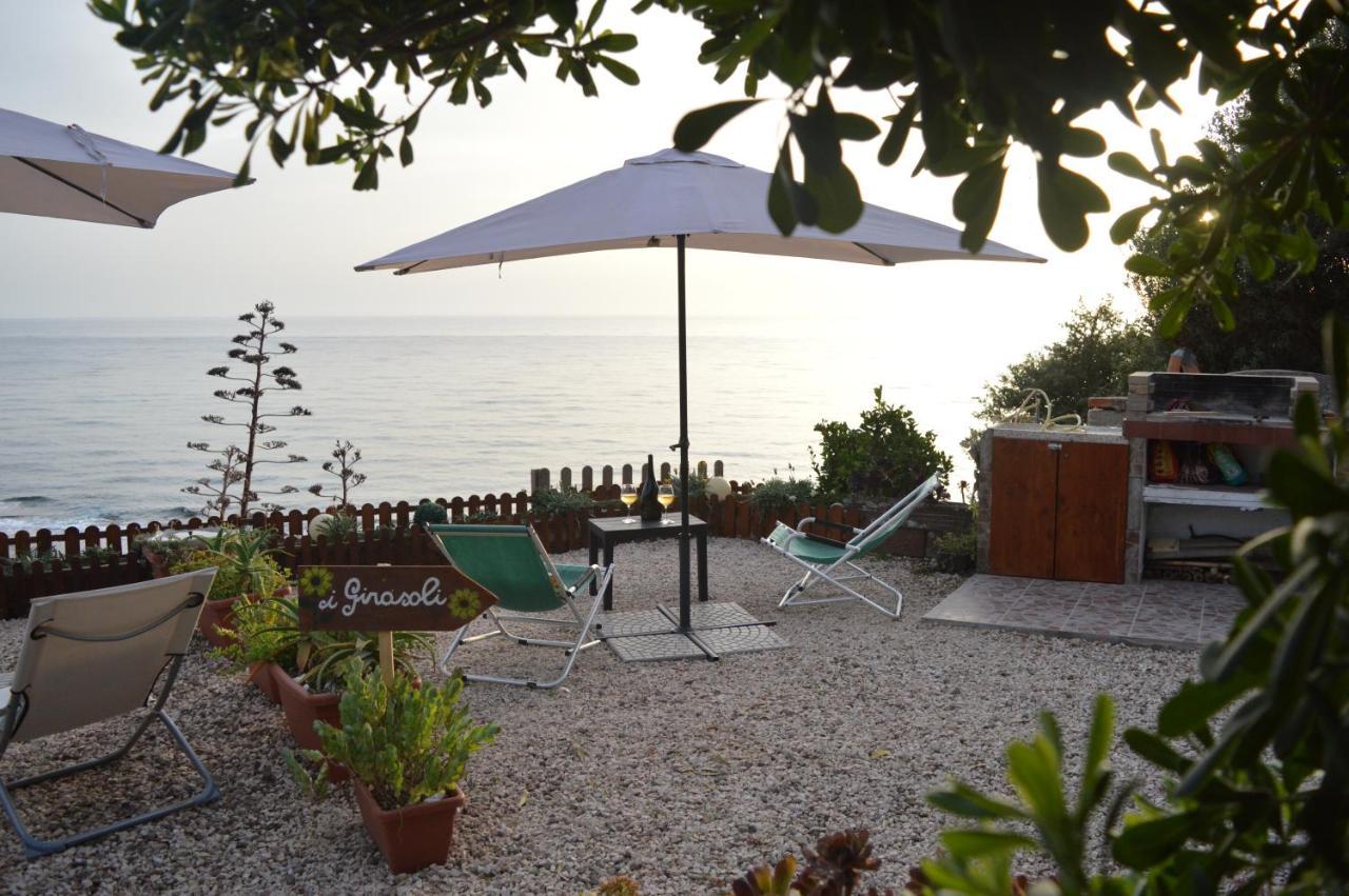 I Girasoli - Casa Alina Tresnuraghes Exteriör bild